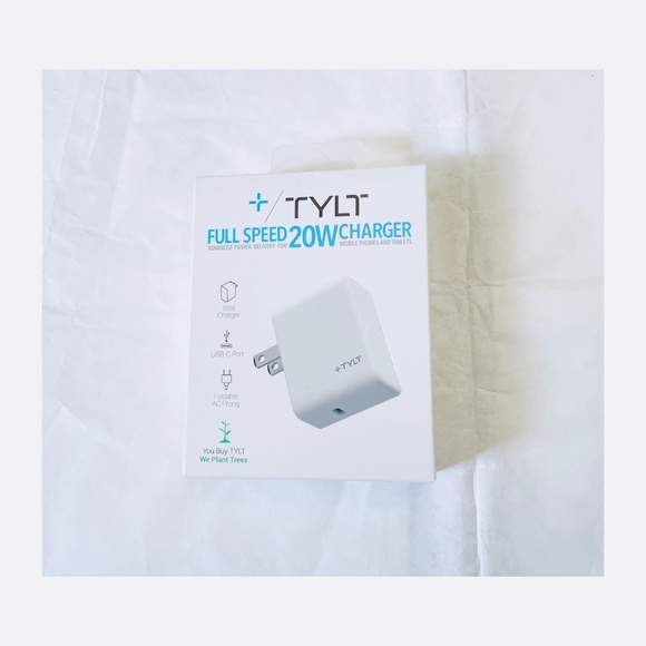 NEW TYLT Pull Speed 20W Wall Charger USB-C Port Foldable AC Prong - White - Picture 1 of 2